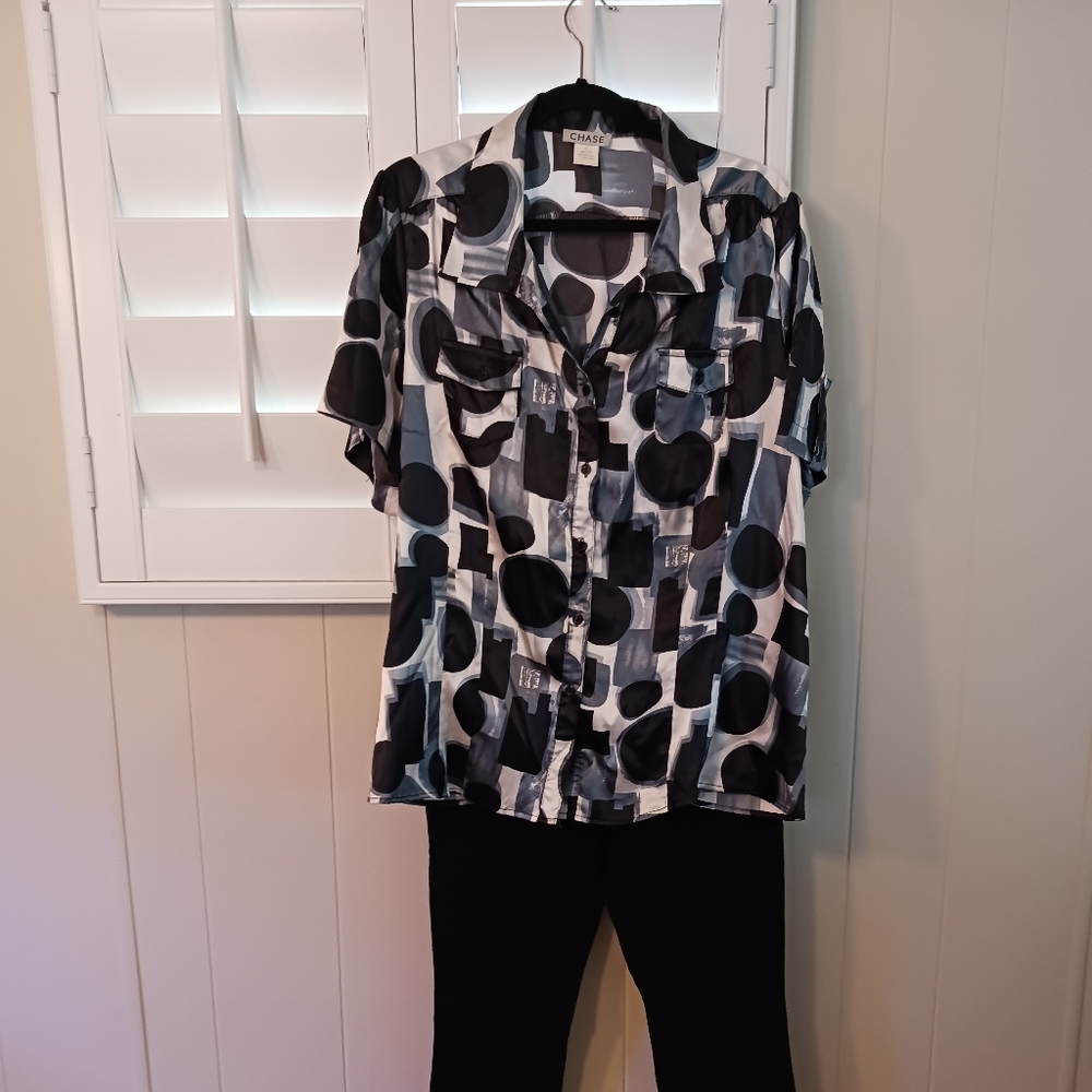 Black and white button down shirt